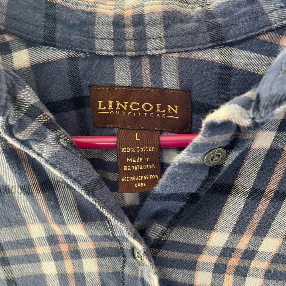 Lincoln outfitters flannel shirt